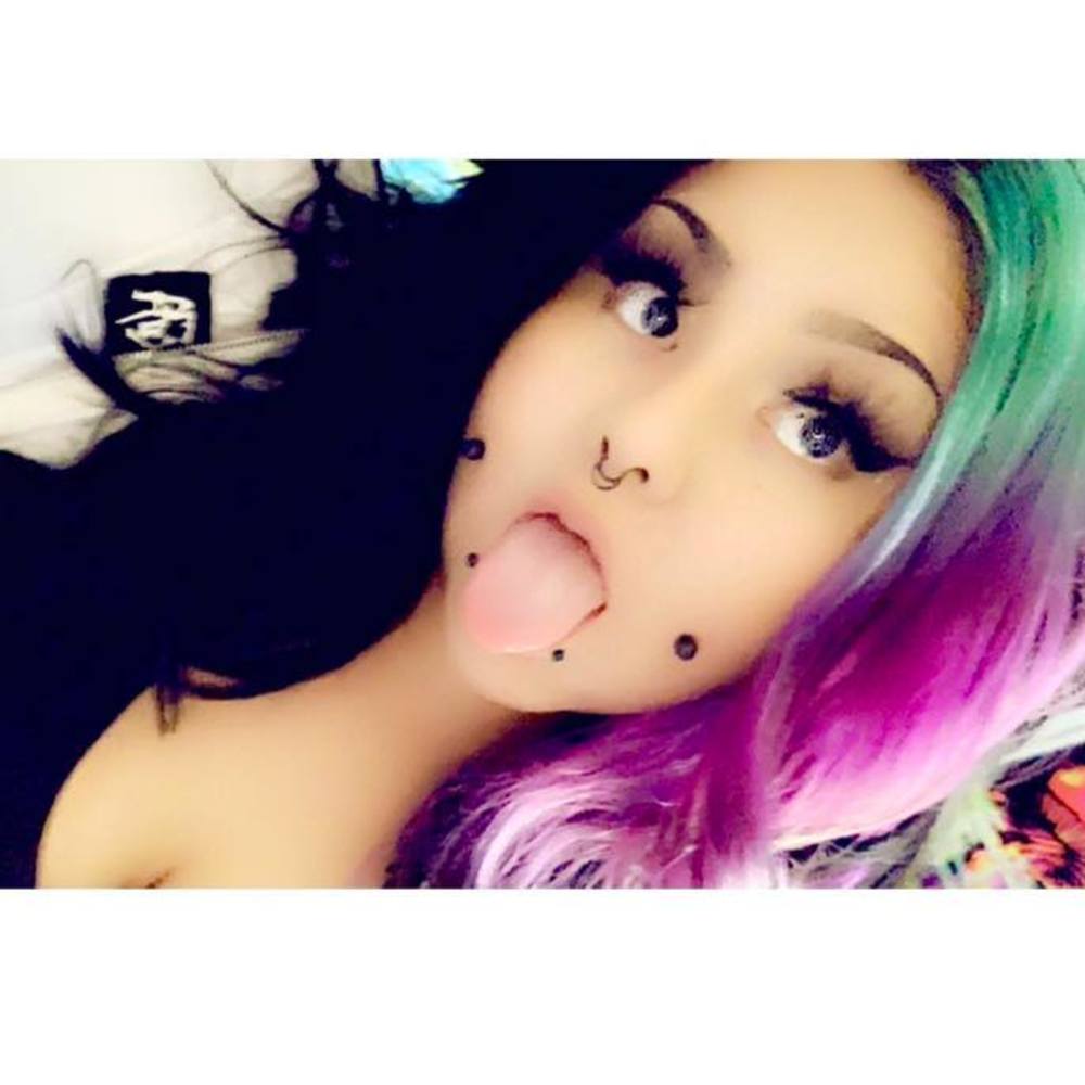 Meet your Posher, Talia